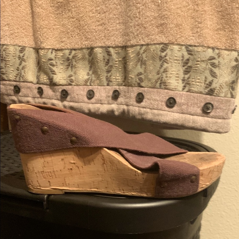 Lucky wrap wedge sandala